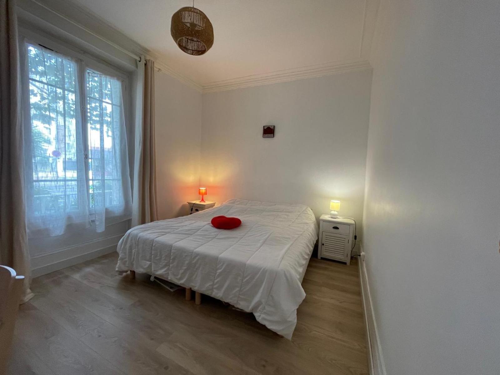 Boulogne 3 Pieces Avec Terrasse Lägenhet Exteriör bild